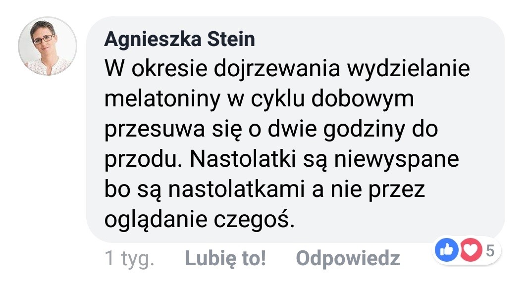 niewyspanie nastolatki.jpeg