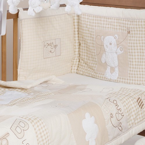 prod_000000_bisforbear_quilt_cream.jpg