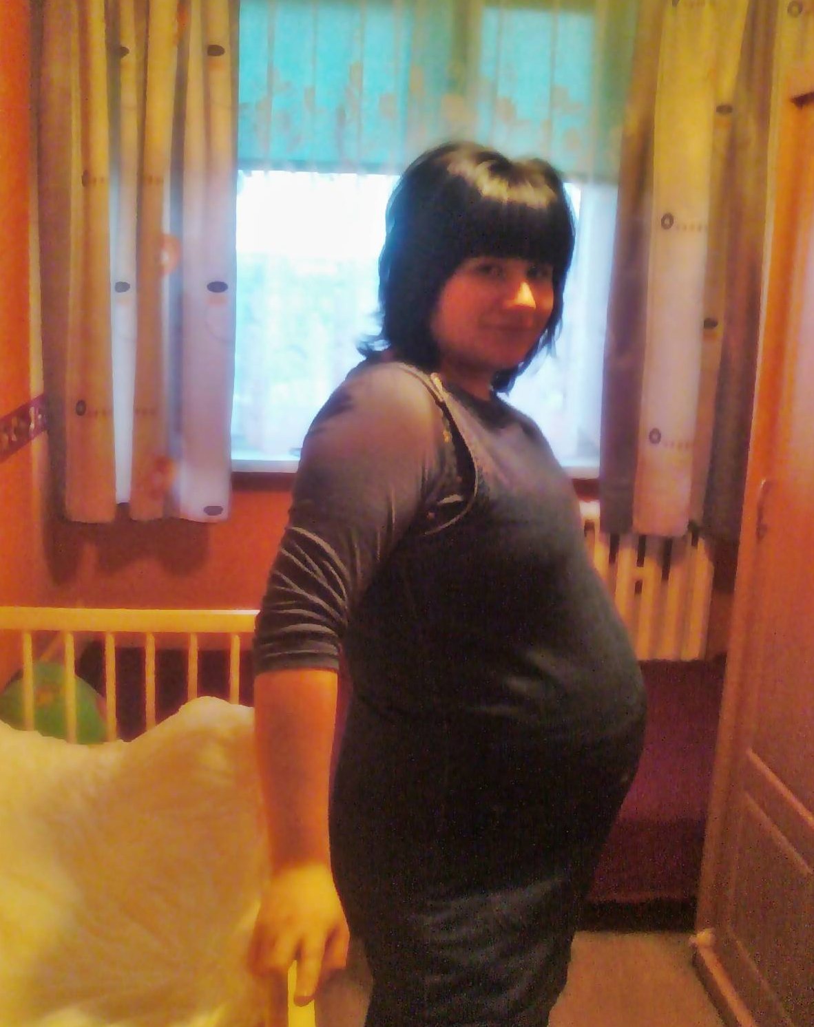fotka z 2.03.2009(31 tydzień ciąży)