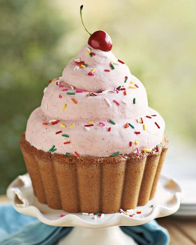 the-great-cupcake-pan-ws.jpg